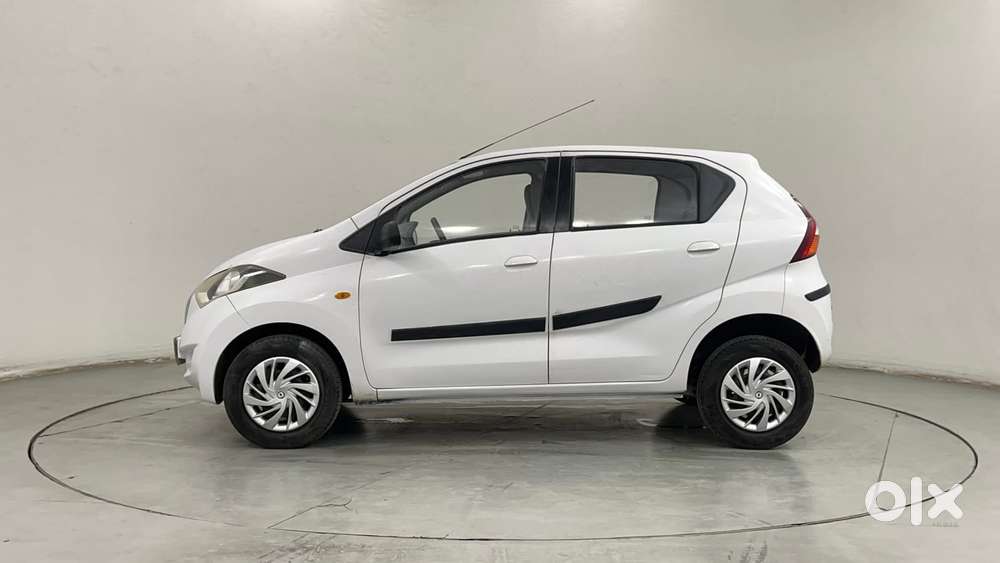 Datsun Redigo T Option, 2016, Petrol