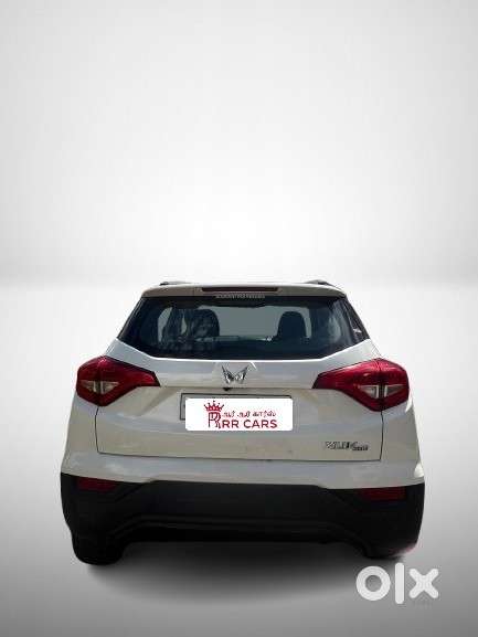 Mahindra Xuv300 W4, 2023, Petrol