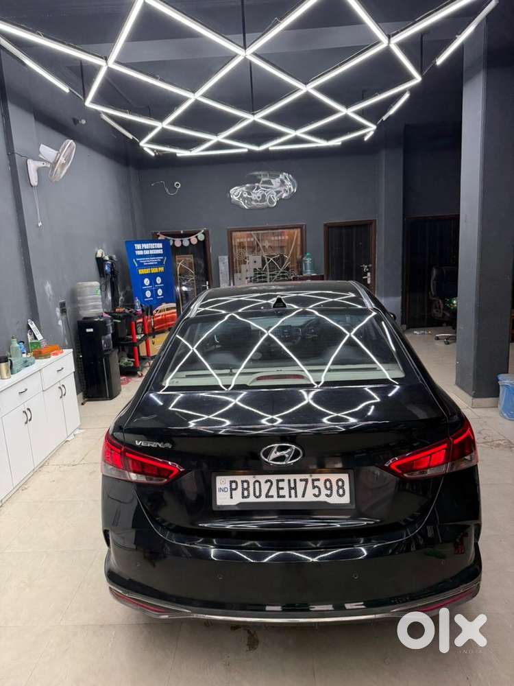 Hyundai Verna Petrol Mt 2022 All Original Car With 1 Year Gaurantee