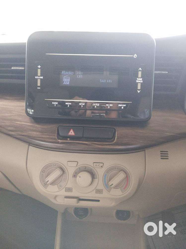 Maruti Suzuki Ertiga Vxi (o) Cng, 2019, Cng & Hybrids