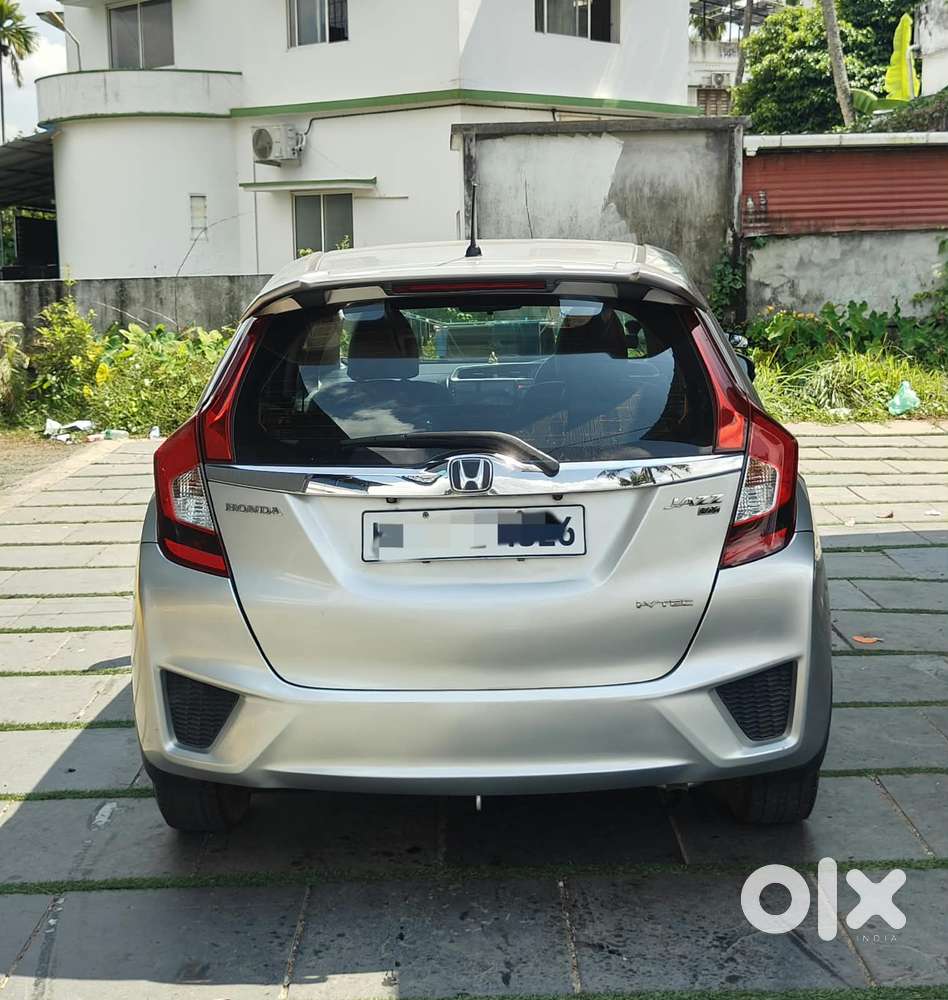 Honda Jazz 1.2 Vx I Vtec, 2016, Cng & Hybrids