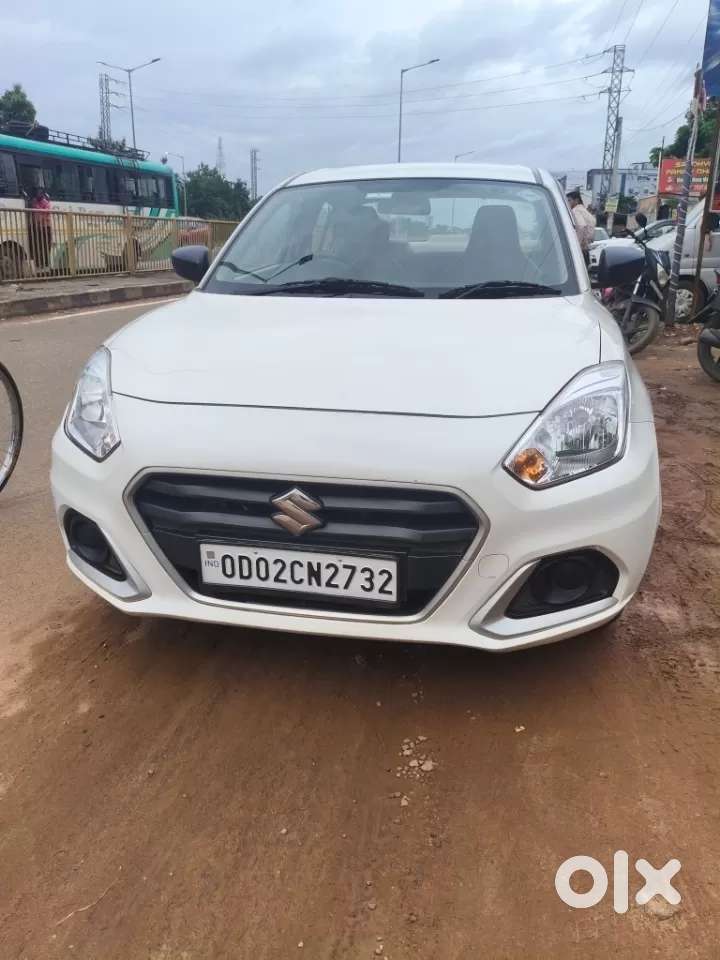 Maruti Suzuki Swift Dzire Vxi, 2023, Petrol