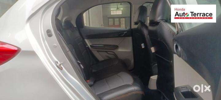 Tata Tiago Xza, 2019, Petrol