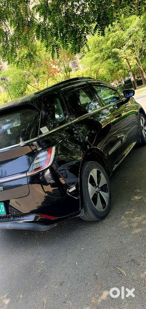 Mg Windsor Ev Essence, 2024, Electric