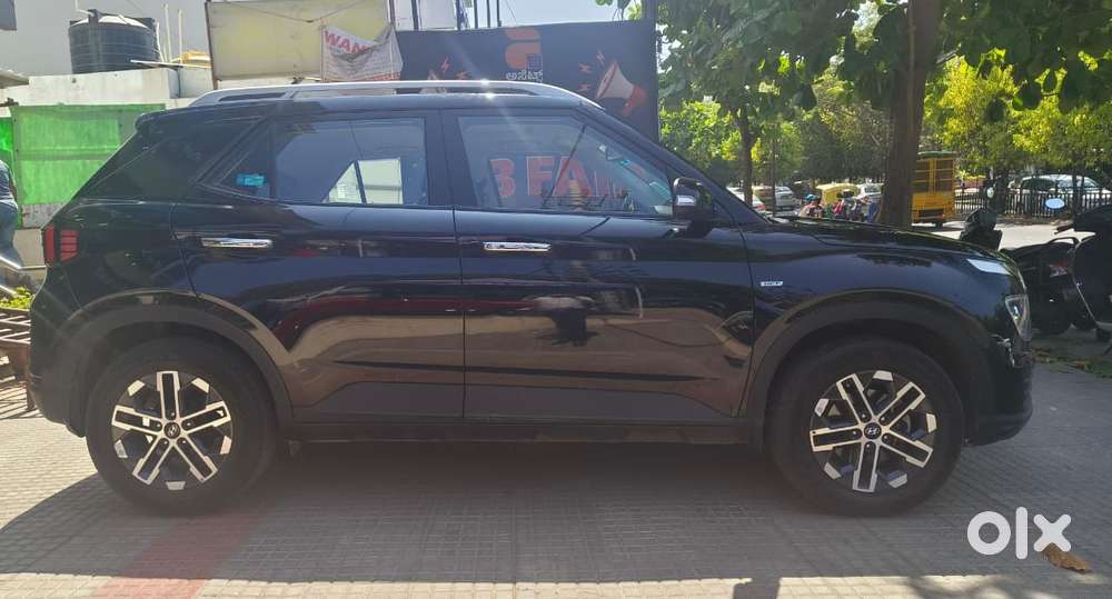 Hyundai Venue 1.0 Sx (o) Turbo Dct, 2023, Petrol