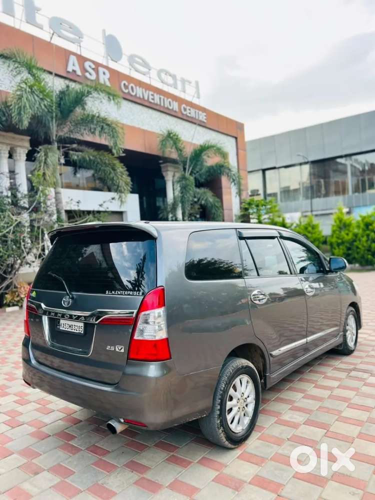 Toyota Innova 2.5 Vx 7 Seater Bs Iv, 2014, Diesel