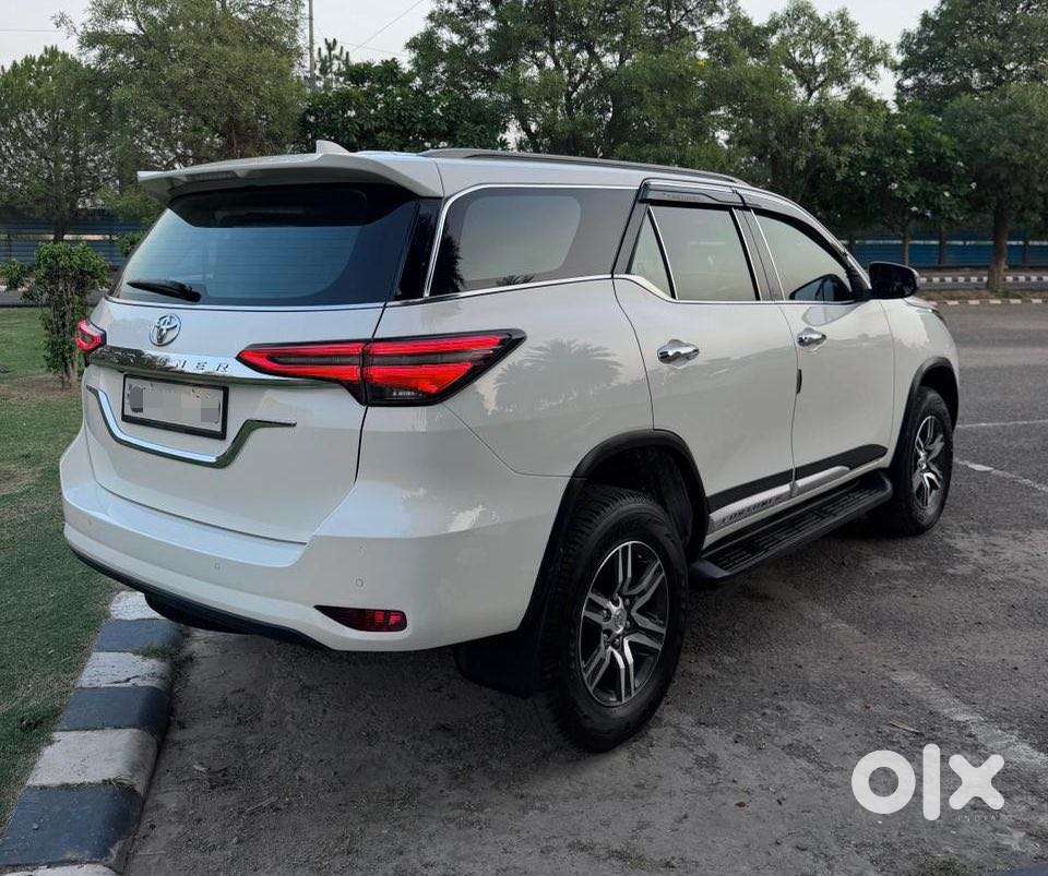 Toyota Fortuner 3.0 4x2 Automatic, 2022, Diesel