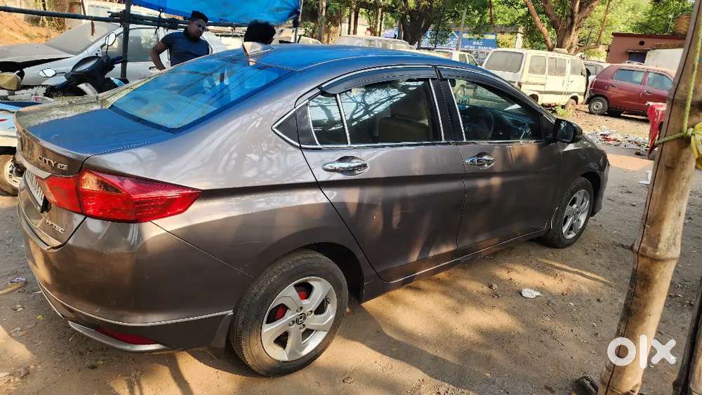 Honda City 2016