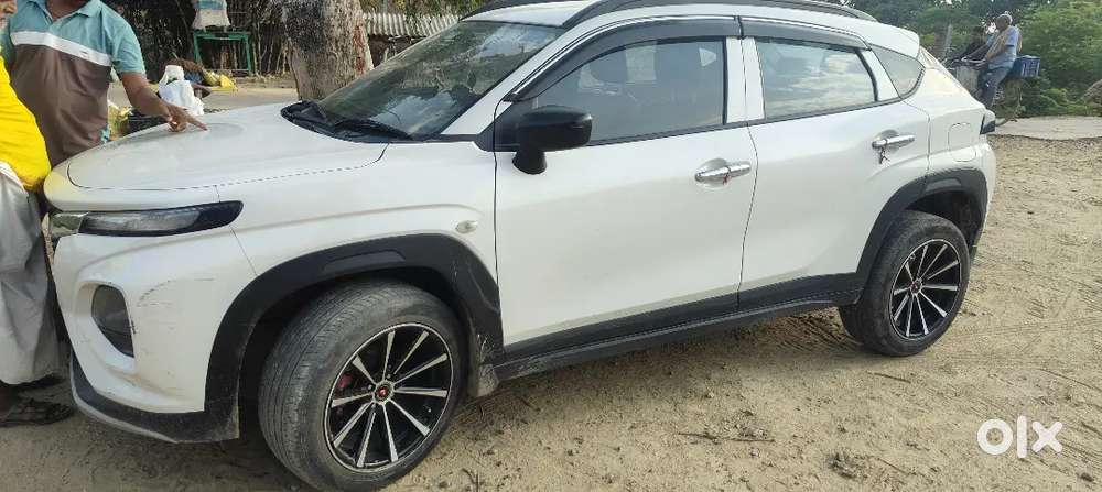 Maruti Suzuki Fronx 2