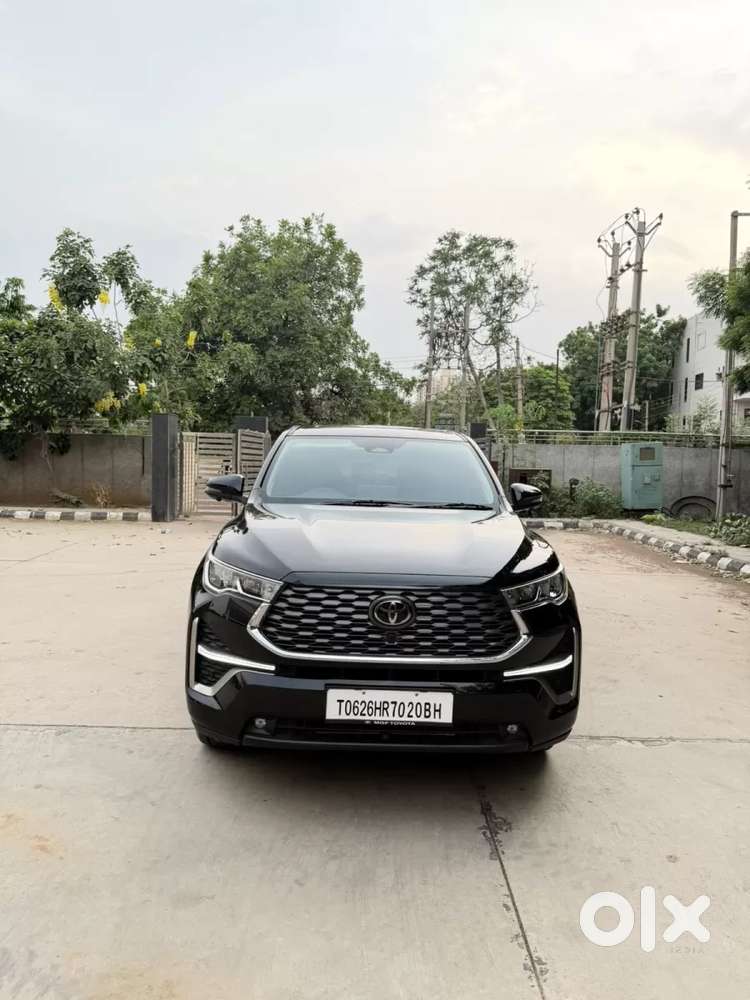Toyota Innova Hycross, 2026, Petrol