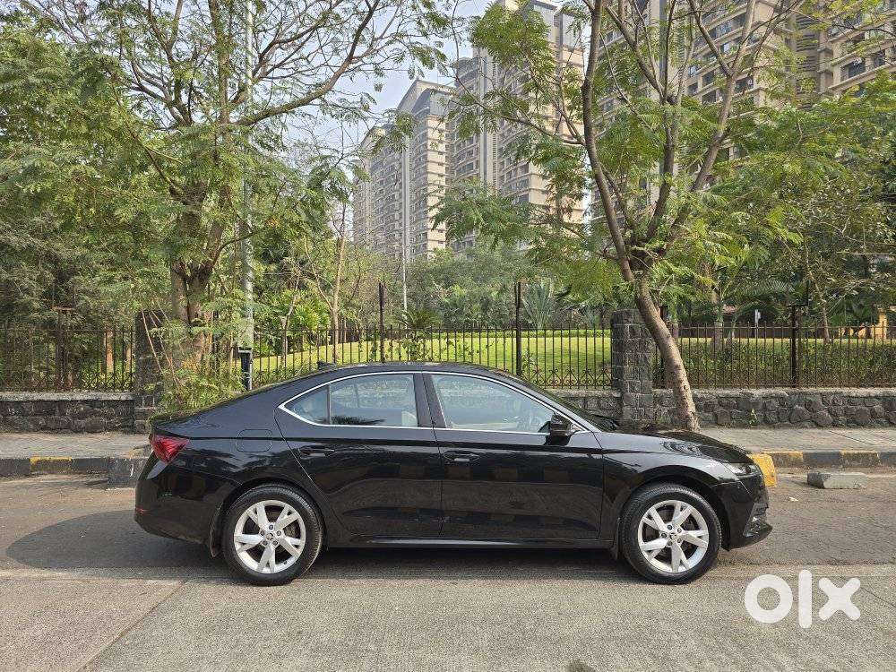 Skoda Octavia 2.0 Style Tsi At, 2022, Petrol