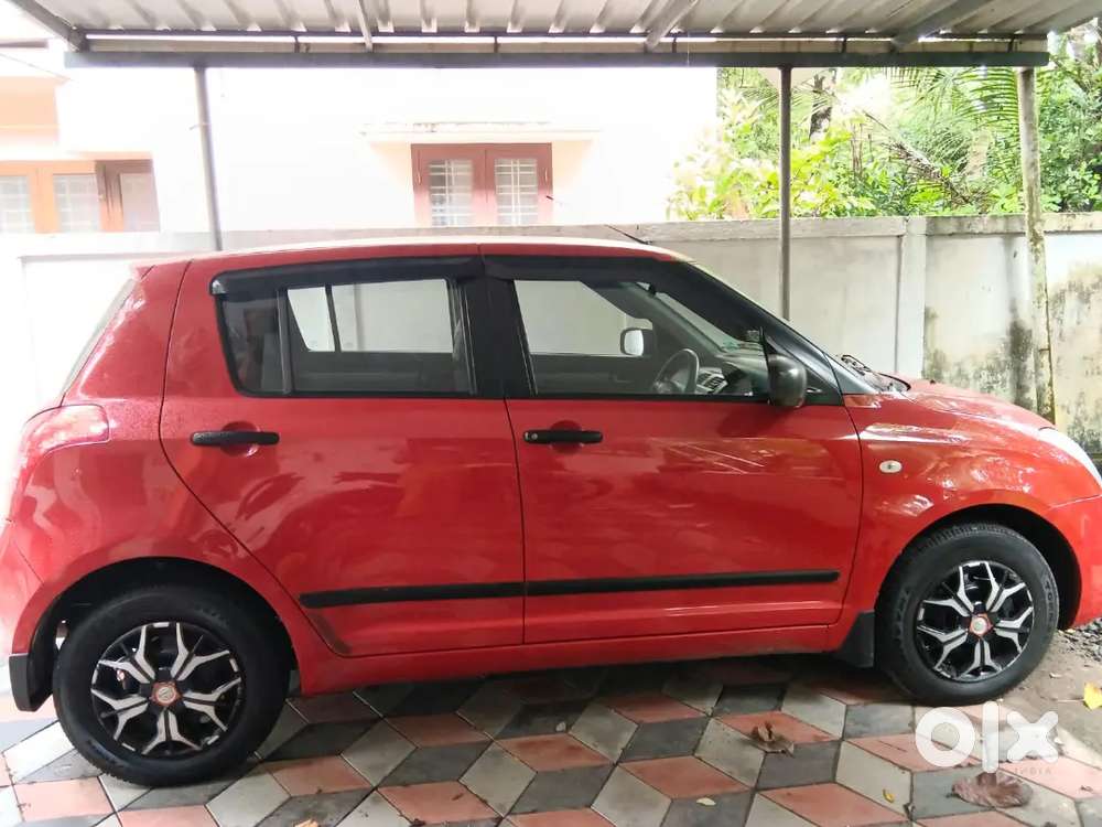 Swift Maruti Petrol 2006 Manual Second-owner