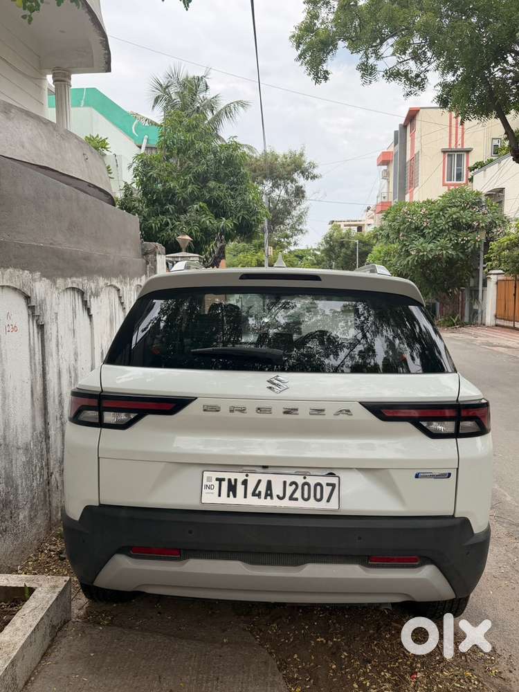 Maruti Suzuki Brezza Petrol 2024