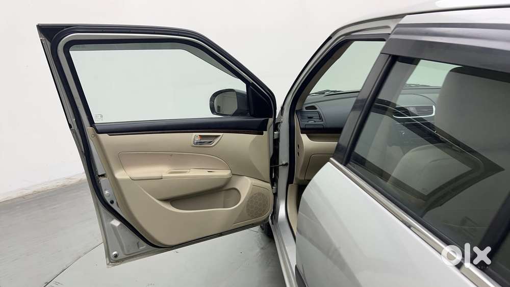 Maruti Suzuki Swift Dzire 1.3 Vxi, 2015, Petrol