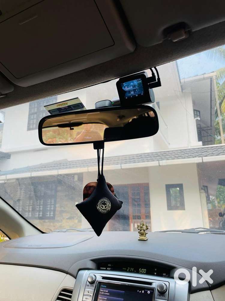 Toyota Innova 2015 Diesel Well Maintained