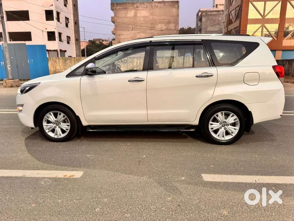 Toyota Innova Crysta 2019 Diesel Well Maintained