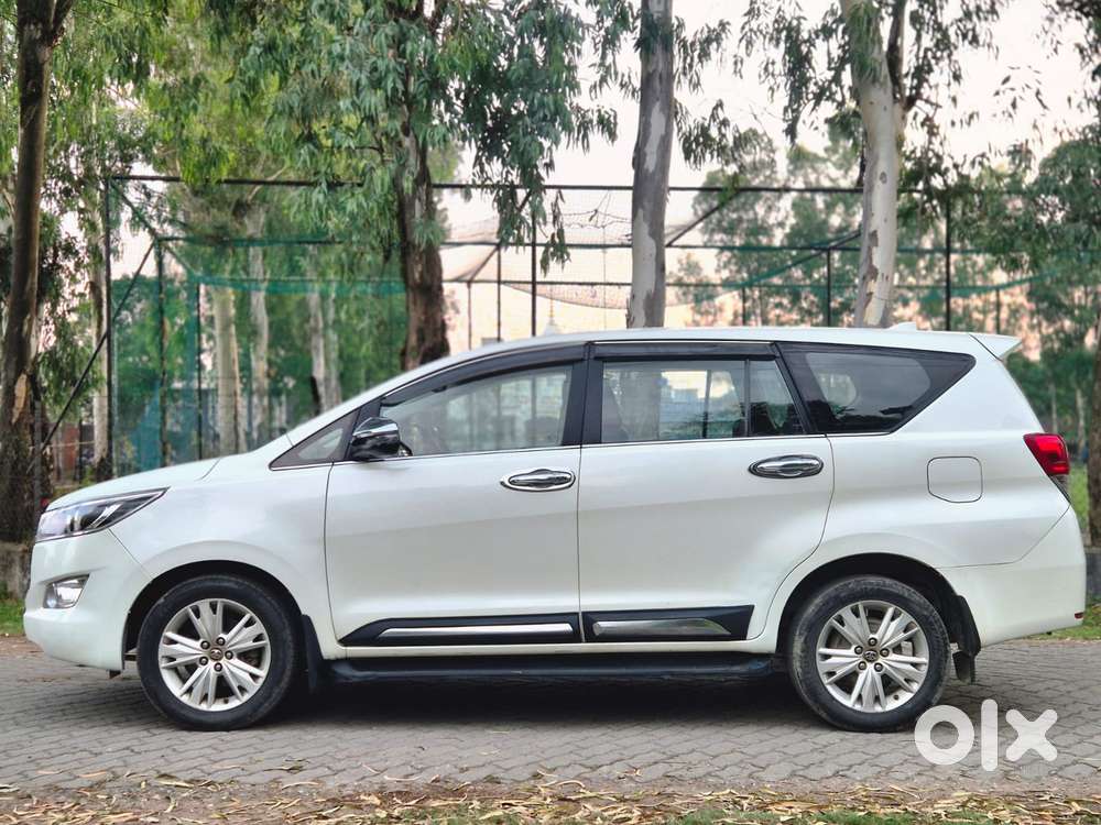 Toyota Innova Crysta 2.8z Automatic, 2019, Diesel
