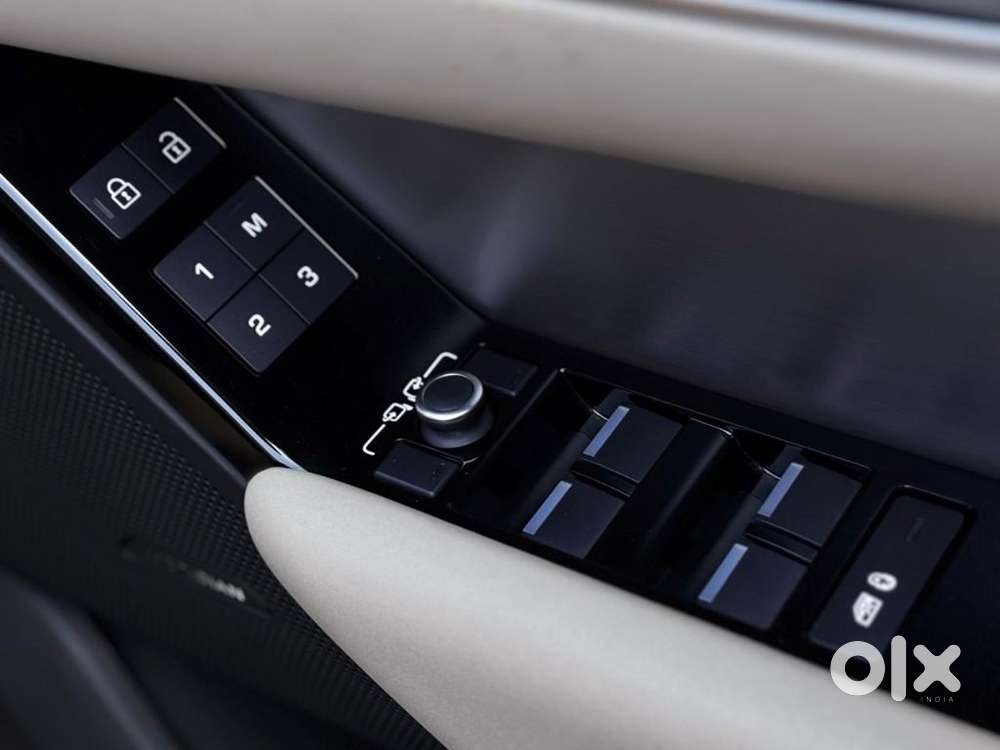 Land Rover Range Velar Hse Dynamic 2.0 Petrol, 2024, Petrol