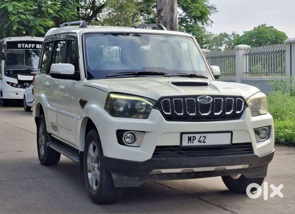 Mahindra Scorpio Classic 2.2 S 11 Mt 7 Str, 2018, Diesel