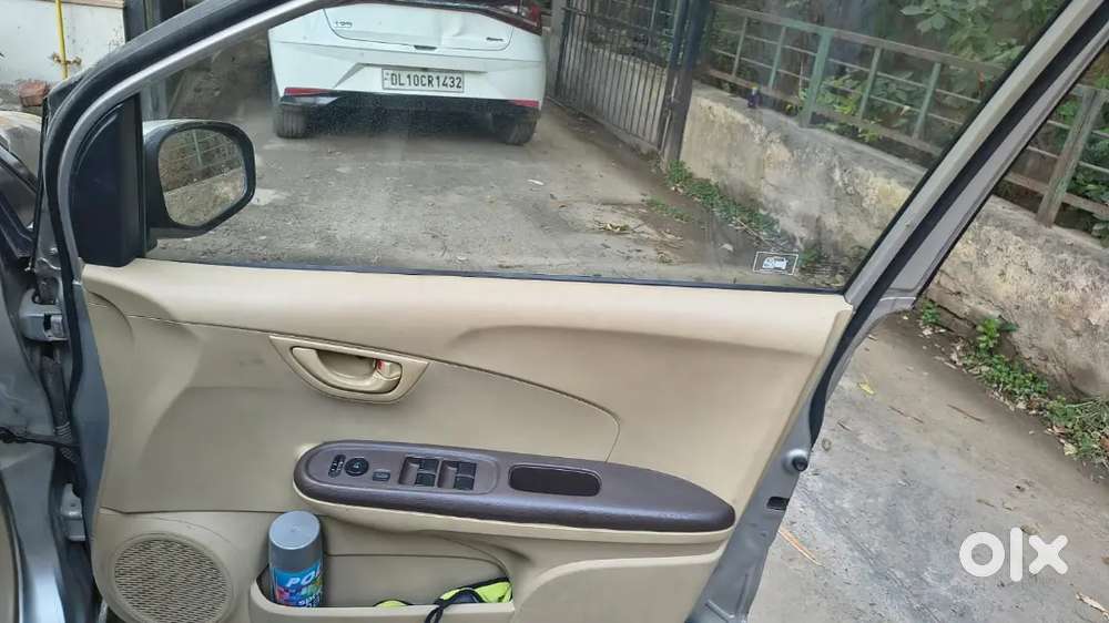 Honda Amaze 2014 Cng & Hybrids Well Maintained