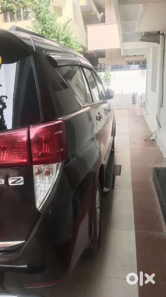 Toyota Innova Crysta 2016 Diesel Automatic