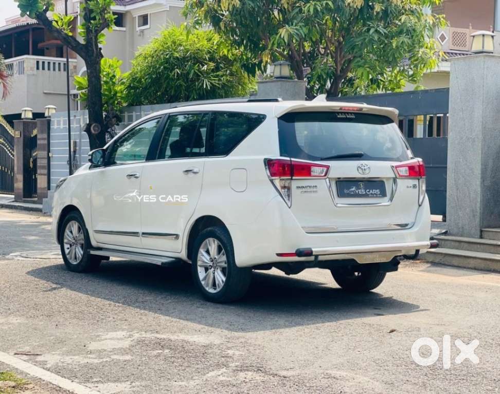 Toyota Innova Crysta 2.4 Z 7 Str, 2017, Diesel