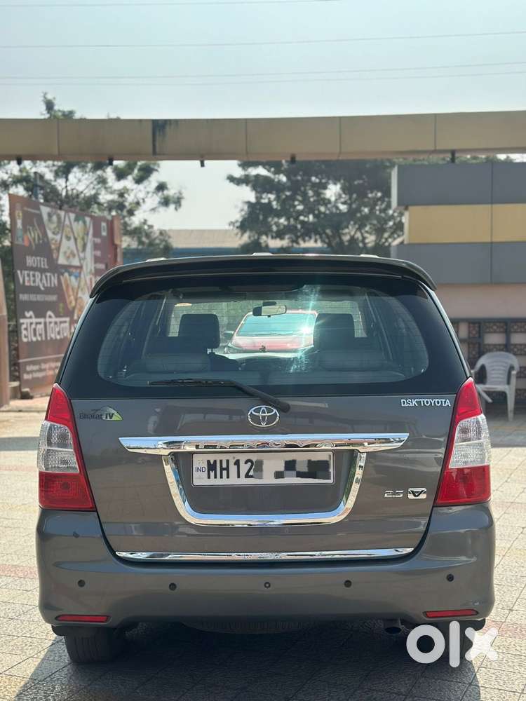 Toyota Innova 2.5 V 8 Str, 2013, Diesel