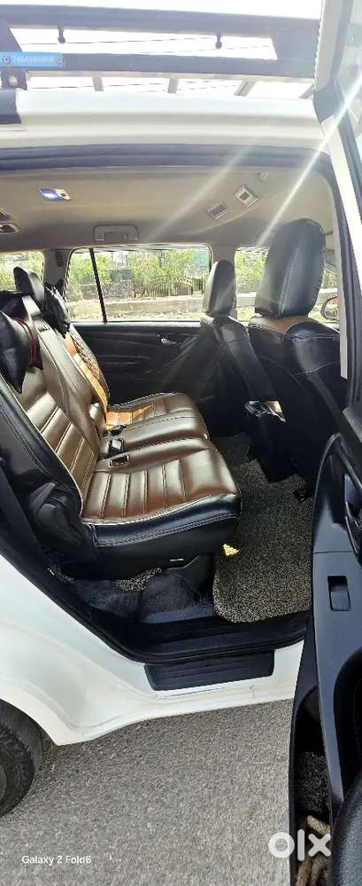 Toyota Innova Crysta 2023