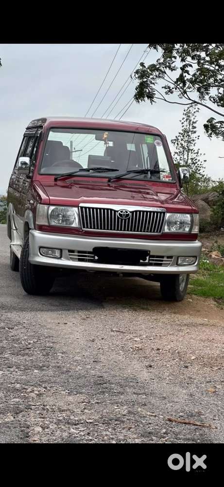 Fully Restored Toyota Qualis Diesel 2004