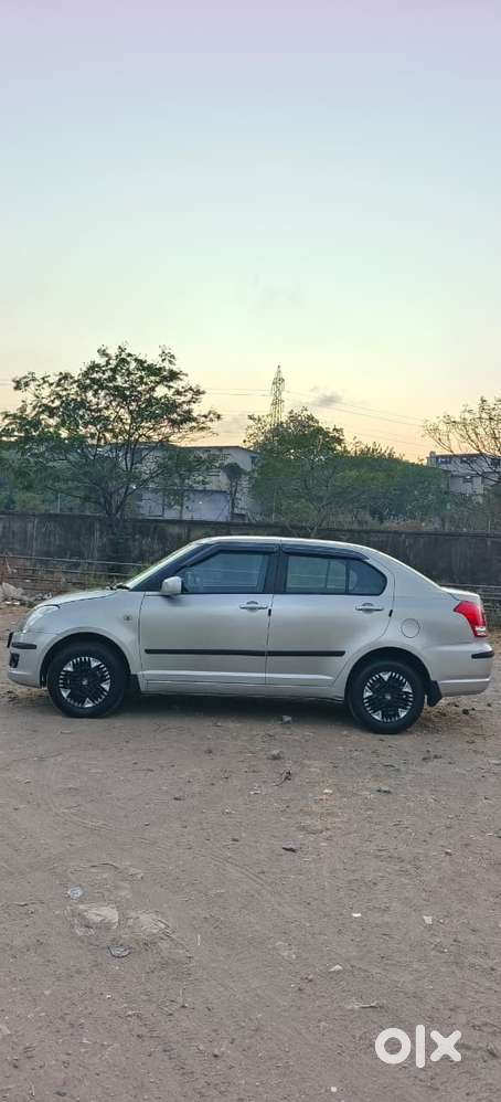 Maruti Suzuki Swift Dzire Vxi Optional, 2011, Petrol