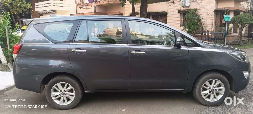 Toyota Innova Crysta 2.4 V 8 Str, 2018, Diesel