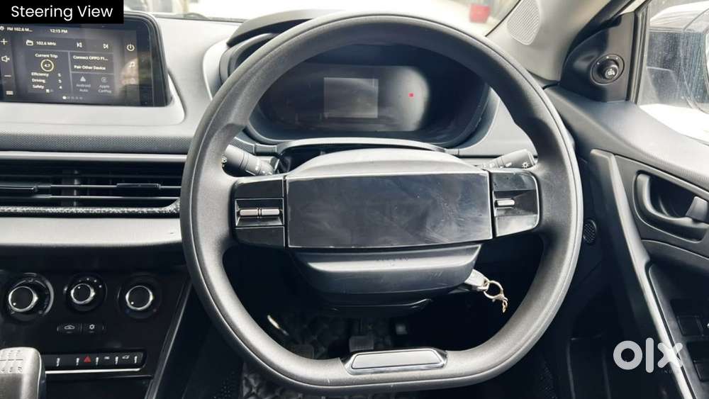 Tata Nexon Smart Plus1.2 Revotron Petrol 5 Mt, 2025, Cng & Hybrids