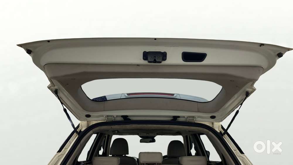 Mahindra Xuv300 W8 Amt Optional Diesel, 2021, Diesel