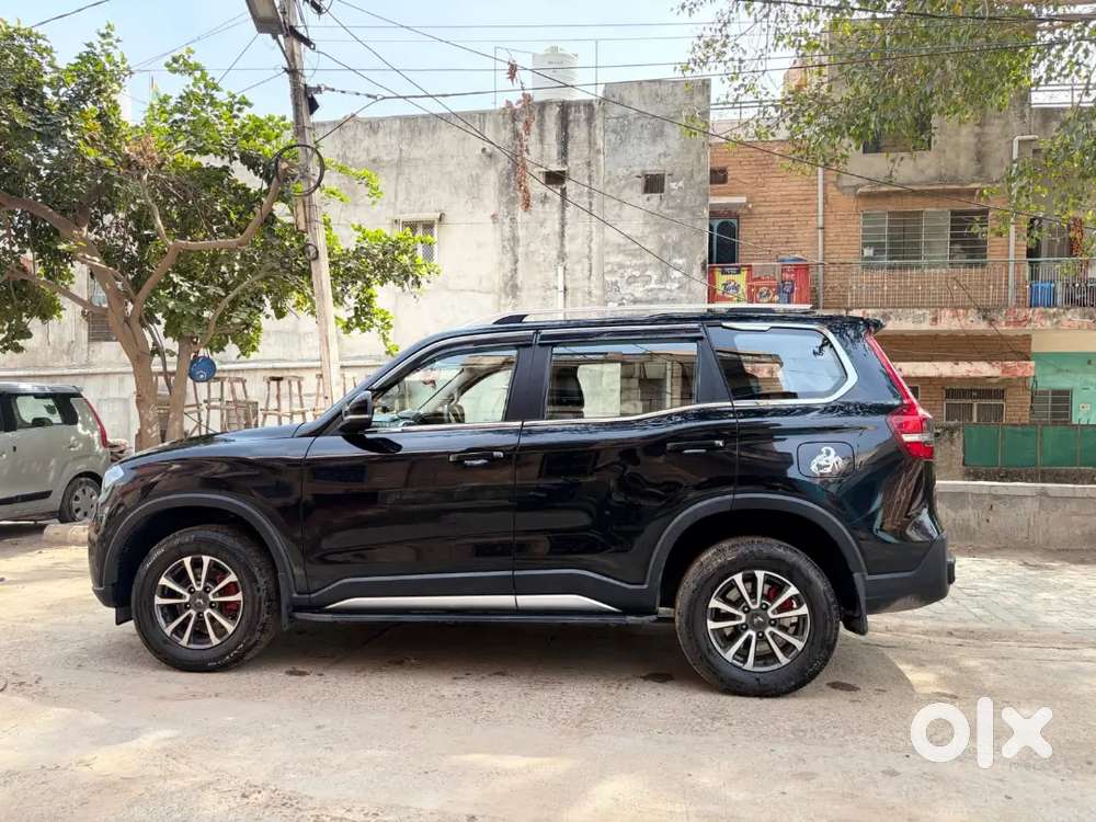 Mahindra Scorpio N Z2 Petrol Base To Top Modified