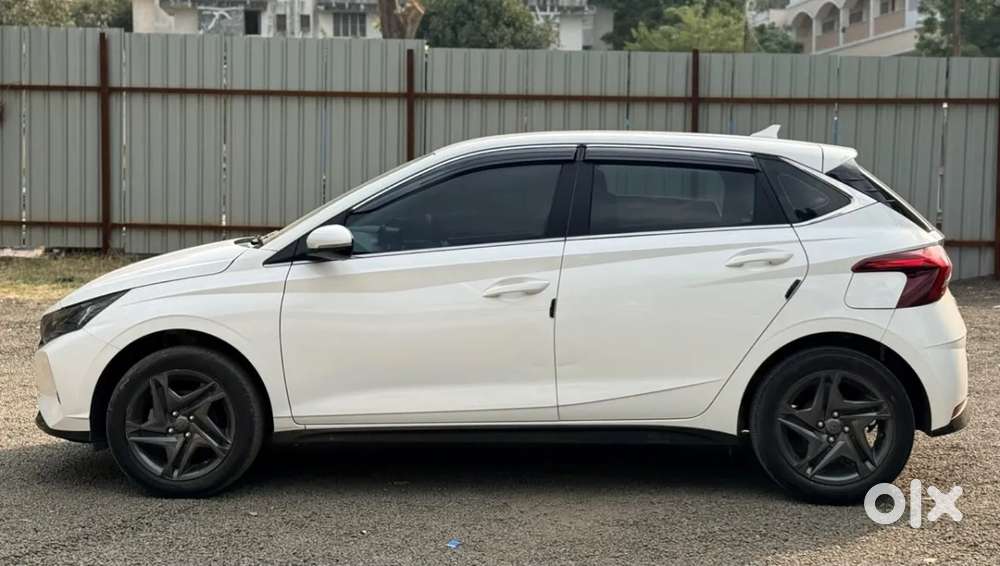 Hyundai I20 Sportz 1.2 Mt, 2023, Petrol