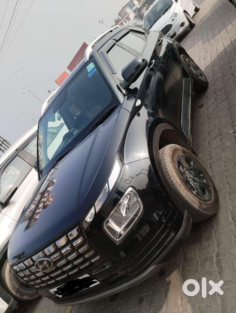 Hyundai Venue 1.0 S (o) Turbo Imt, 2023, Petrol