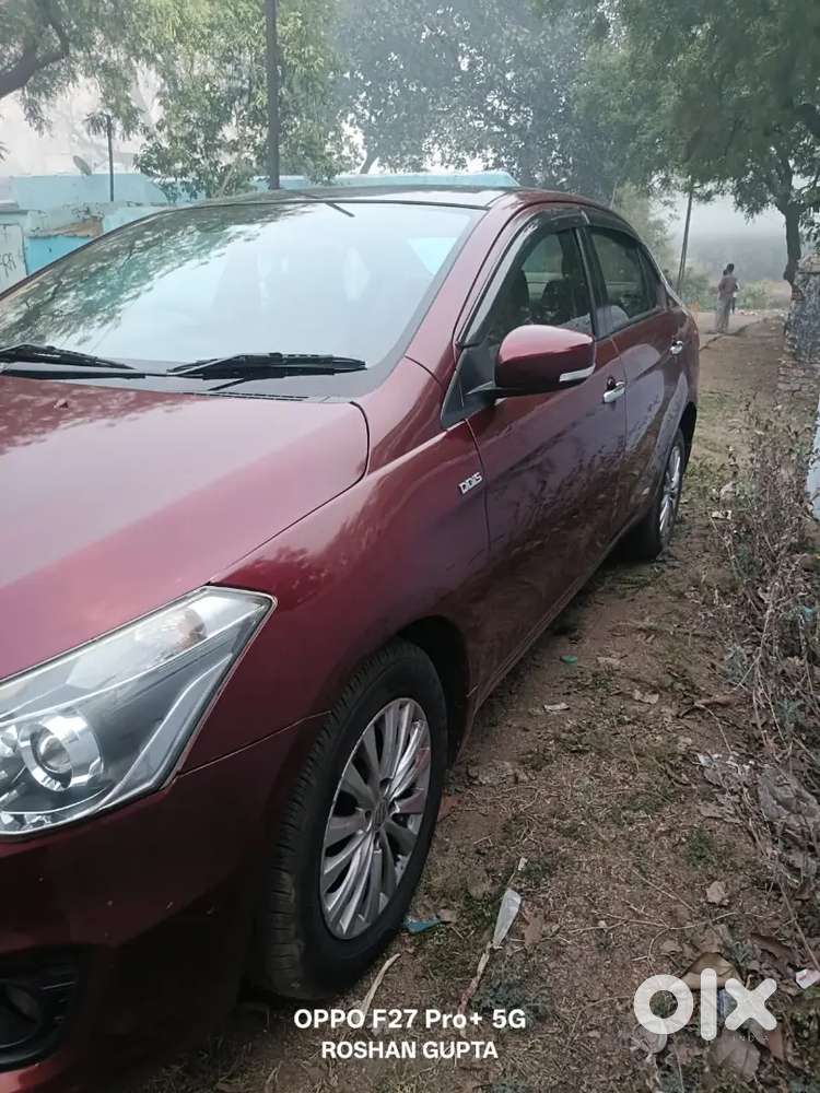 2 Key Available In This Car