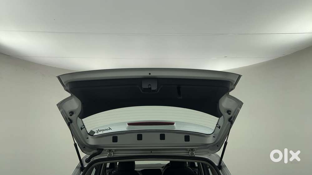 Volkswagen Taigun Topline 1.0 Tsi At (electric Seats), 2022, Petrol