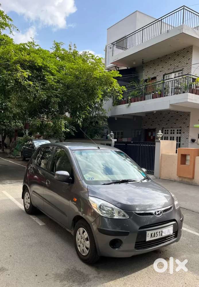 Hyundai I10 Sportz At, 2010, Petrol