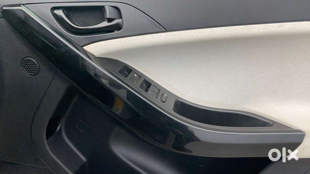 Tata Nexon Pure (s) 1.2 Petrol 6amt, 2023, Cng & Hybrids