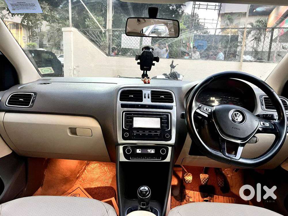 Volkswagen Vento 2013-2015 1.6 Highline, 2016, Petrol