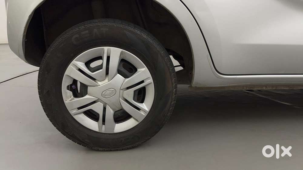 Datsun Redigo T Option, 2016, Petrol