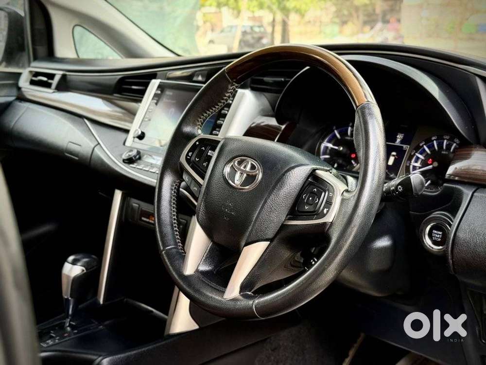 Toyota Innova Crysta [2020-ongoing] 2.4 Zx At 7 Str, 2022, Diesel