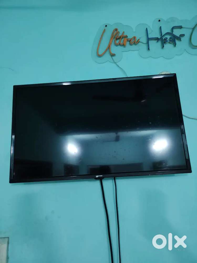 32 inch Micromax Tv  LED TV (5000)