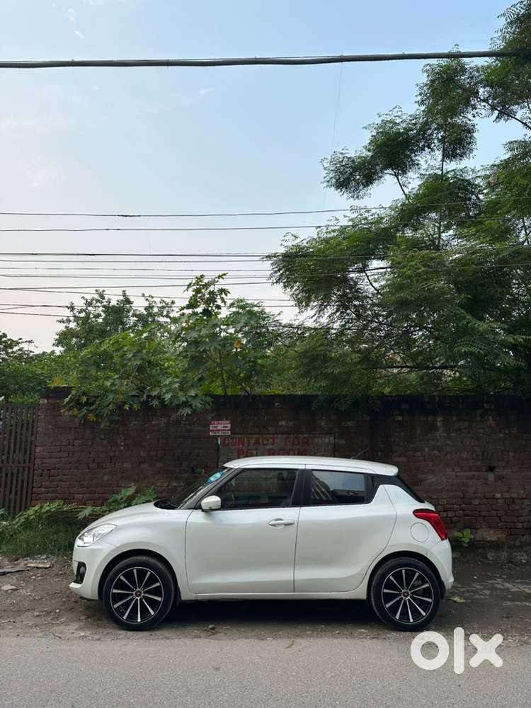 Maruti Suzuki Swift Petrol Manual 2023