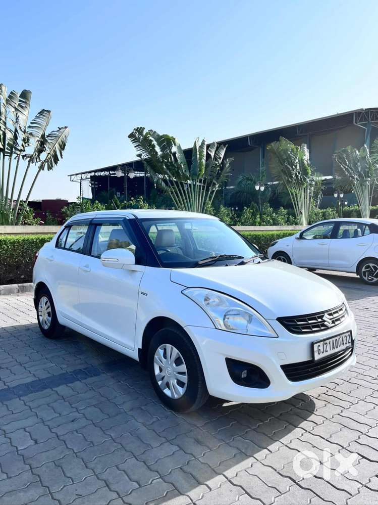 Maruti Suzuki Swift Dzire 1.2 Vxi Bsiv, 2014, Cng & Hybrids