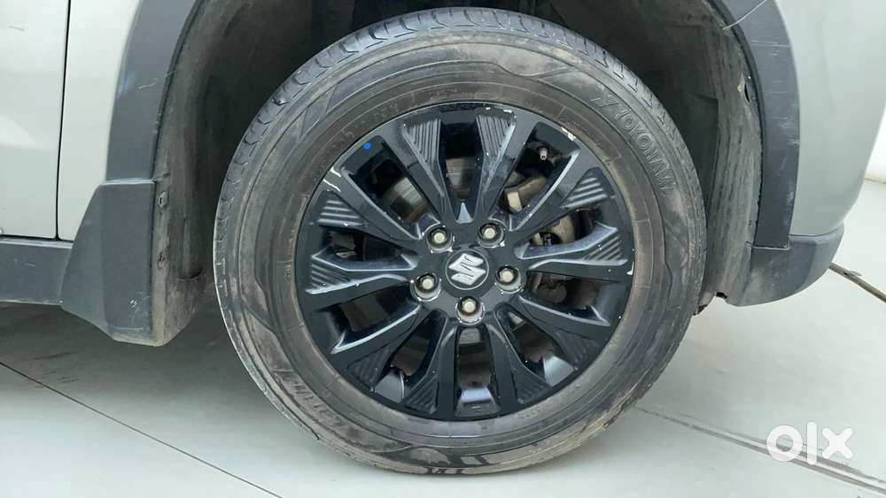 Maruti Suzuki Vitara Brezza 1.5 Zxi At, 2022, Petrol