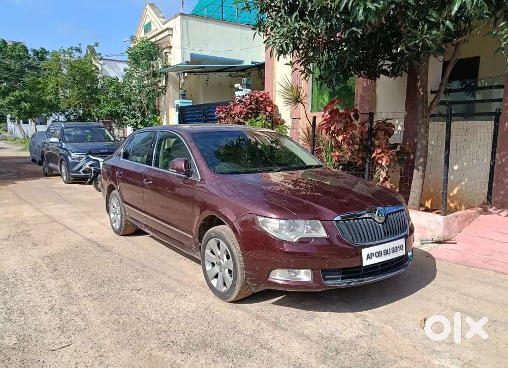 Skoda Superb (2009)
