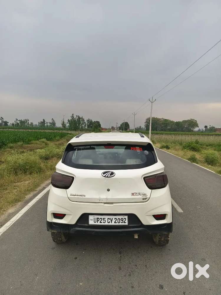 Mahindra Kuv Disel Fst Owner 2020 Modal All Papers New Condition.