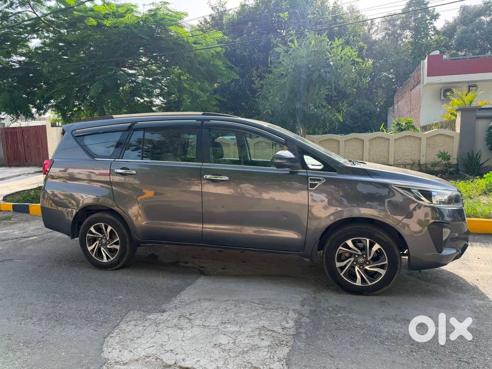 Toyota Innova Crysta 2022 Diesel Automatic 2.4g